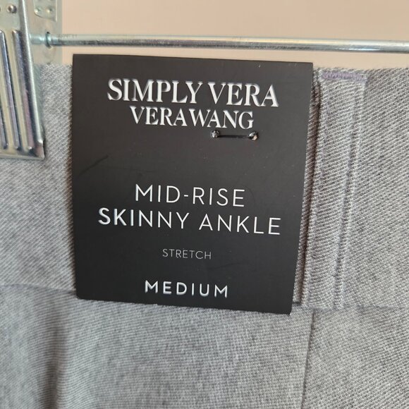Simply Vera by Vera Wang Mid-Rise Skinny Ankle Pants in Grey - Picture 5 of 11